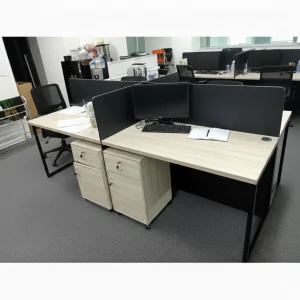 Meja Kerja Kantor Partisi Workstation Sekat 2 4 6 Orang Minimalis