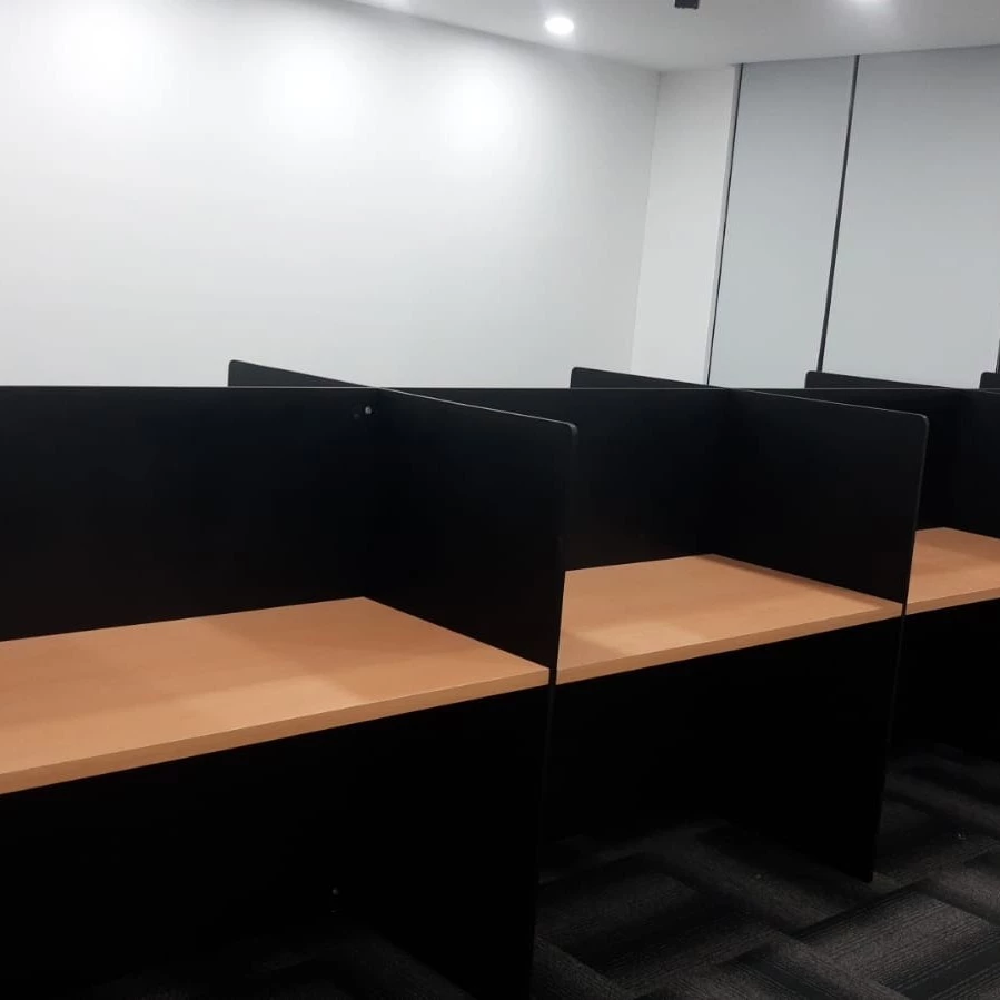 Meja Kantor Kubikal 8 Staff Sekat Partisi Meja Kerja Cubicle Kantor Set - Gambar 4